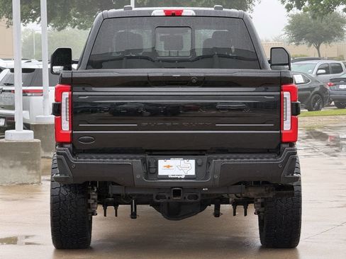 Used 2024 Ford F250 Platinum AWD/4WD image 5