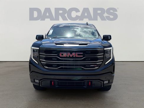 Used 2024 GMC Sierra 1500 AT4 w/ Technology Package AWD/4WD image 2
