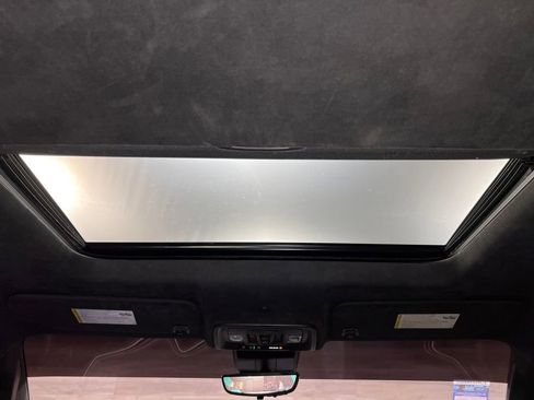 Used 2024 GMC Sierra 3500 Denali Ultimate image 19