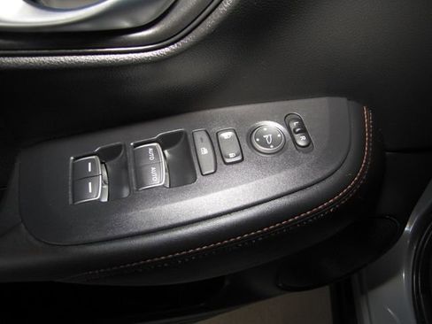 Certified 2024 Honda HR-V Sport image 10