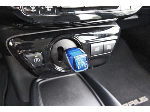 Used 2020 Toyota Prius image 27