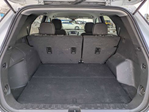 Used 2023 Chevrolet Equinox LS w/ LS Convenience Package image 26