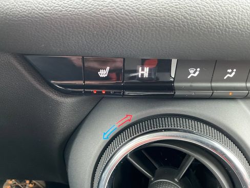 Certified 2023 Chevrolet Blazer LT w/ Convenience Package AWD/4WD image 10