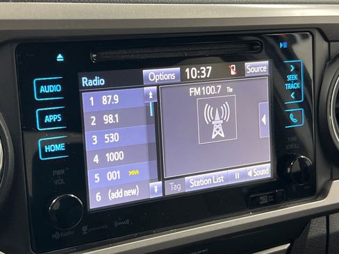 Used 2019 Toyota Tacoma SR5 image 16