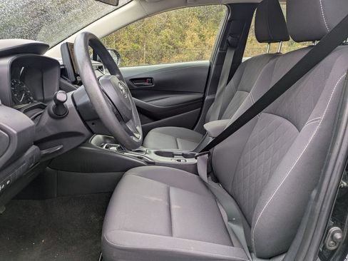 Used 2023 Toyota Corolla LE image 15