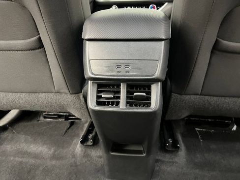 Used 2025 Chevrolet Equinox LT AWD/4WD image 24