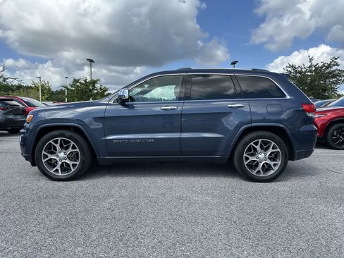 Used 2020 Jeep Grand Cherokee Overland AWD/4WD image 5