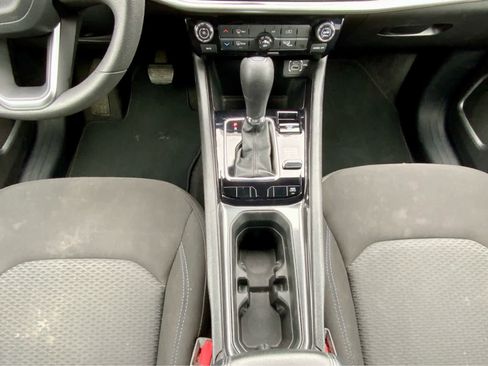 Used 2023 Jeep Compass Sport image 42