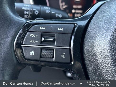 Used 2025 Honda Pilot EX-L image 30