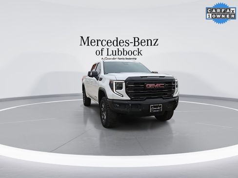 Used 2025 GMC Sierra 1500 AT4X image 2