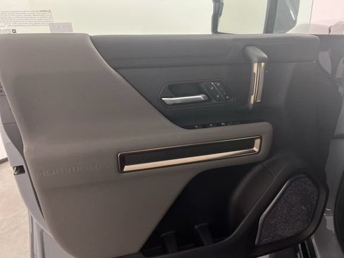 Used 2024 GMC Hummer EV 2X AWD/4WD image 23