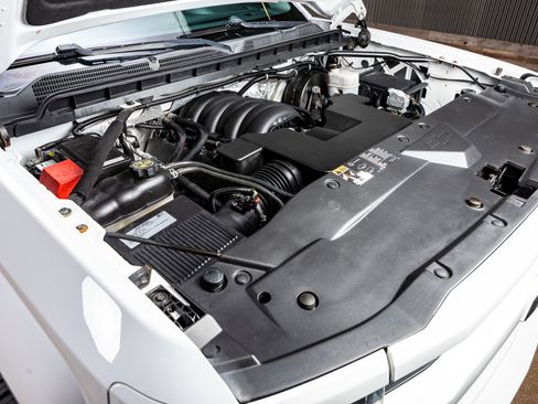 Used 2016 Chevrolet Silverado 1500 LTZ Z71 image 38