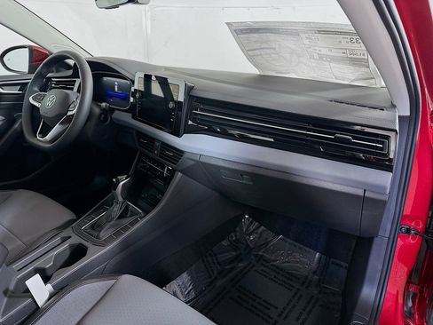 New 2026 Volkswagen Jetta SE FWD image 27