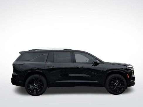New 2026 Chevrolet Traverse RS FWD image 2
