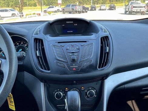 Used 2014 Ford Escape SE FWD image 19