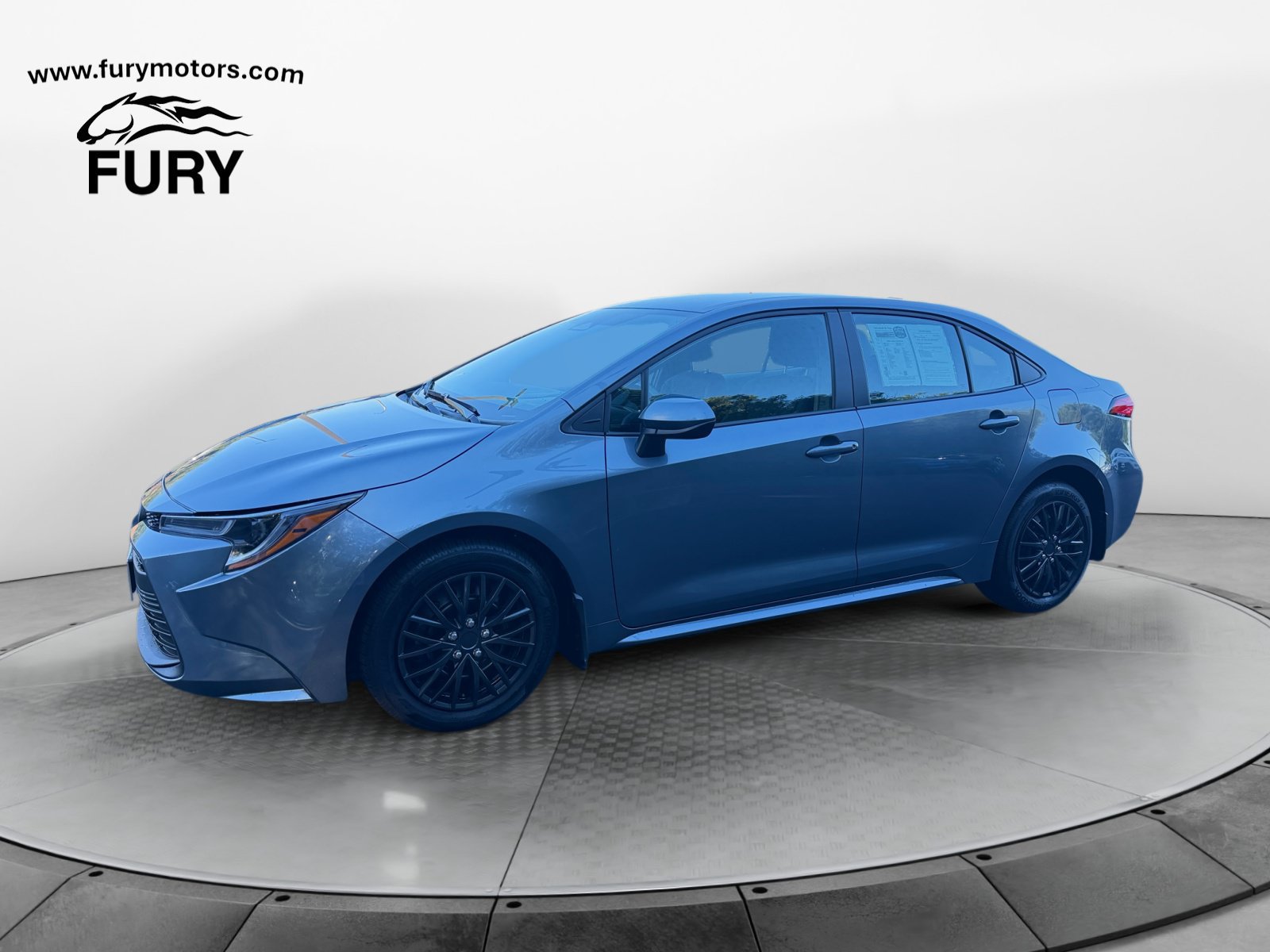 Used 2026 Toyota Corolla LE FWD image 8