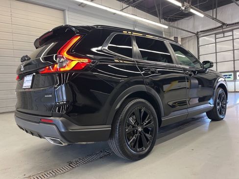 Used 2025 Honda CR-V Sport Touring image 7
