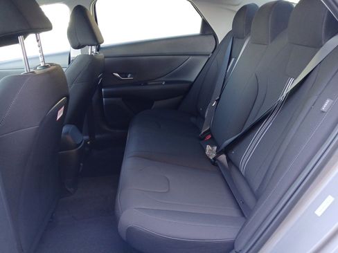 New 2026 Hyundai Elantra Blue image 13