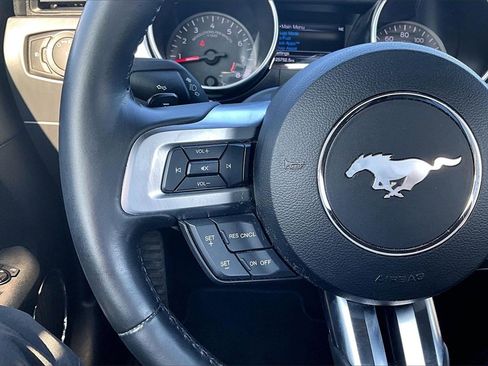 Used 2019 Ford Mustang GT Premium image 17