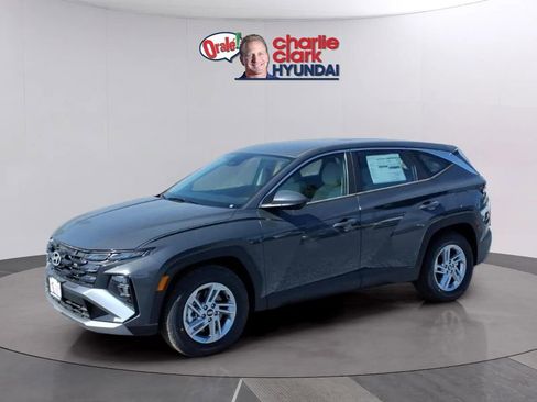 New 2026 Hyundai Tucson SE FWD image 1