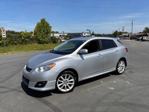 Used 2009 Toyota Matrix XRS FWD image 5