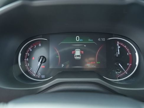 Used 2024 Toyota RAV4 XLE FWD image 29