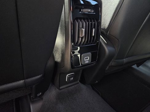 New 2026 Jeep Compass Latitude AWD/4WD image 10