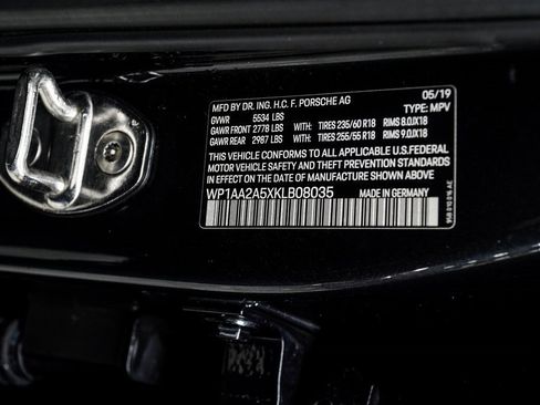 Used 2019 Porsche Macan image 42