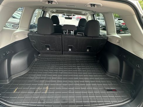 Used 2023 Subaru Forester Premium AWD/4WD image 9