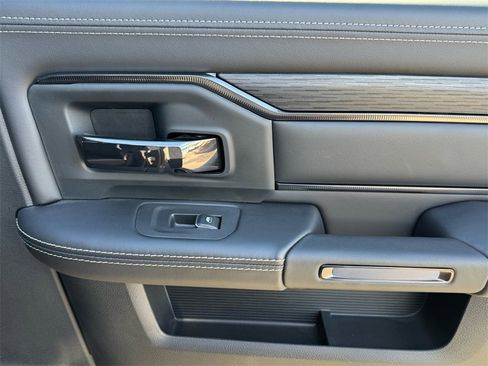 Used 2025 RAM 2500 Rebel w/ Rebel Level 2 Equipment Group image 20