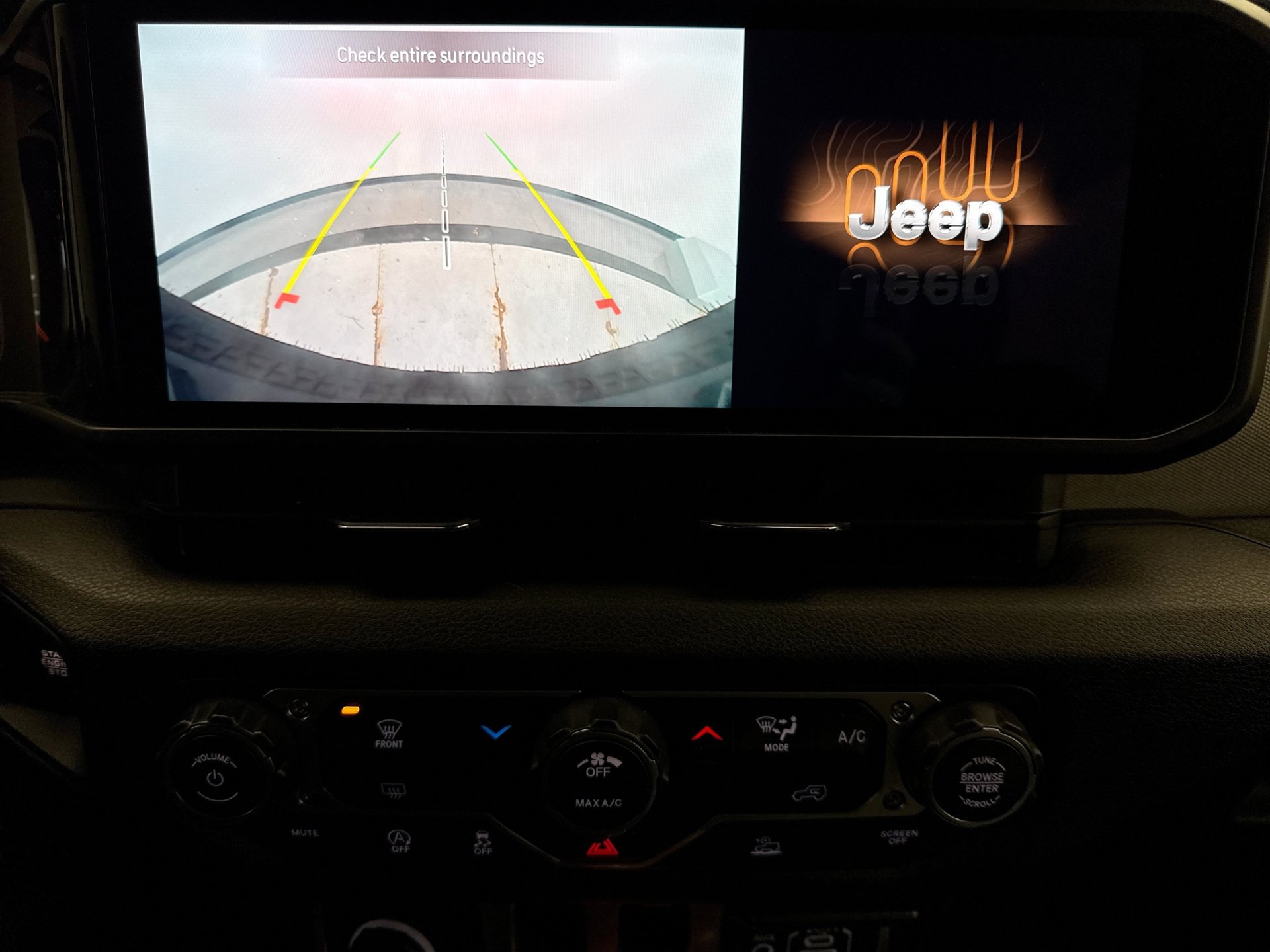 Used 2026 Jeep Wrangler Sport AWD/4WD image 10
