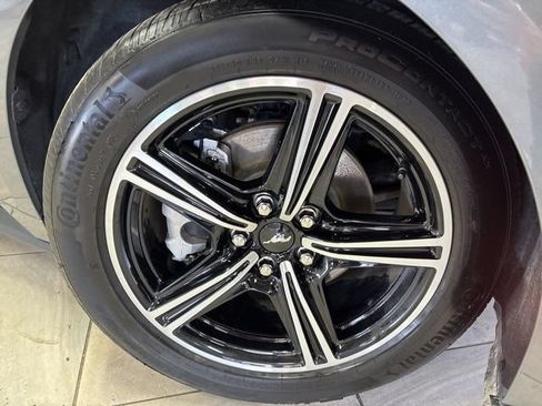 Used 2025 Ford Mustang Premium RWD image 9