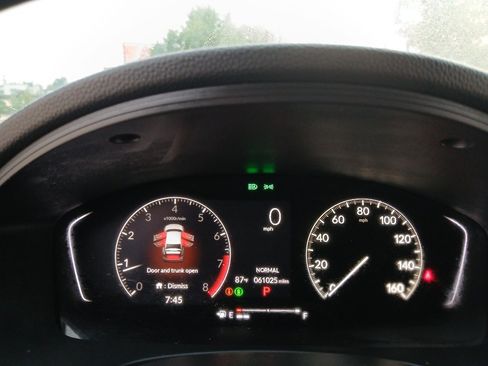 Used 2022 Honda Civic Sport image 13
