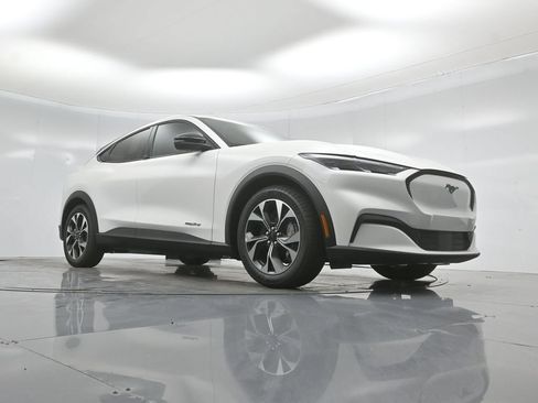 New 2026 Ford Mustang Mach-E Select RWD image 43