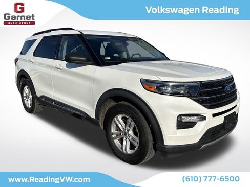 Used 2020 Ford Explorer XLT w/ Equipment Group 202A image 8