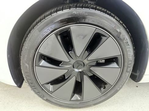 Used 2025 Tesla Model 3 RWD image 74