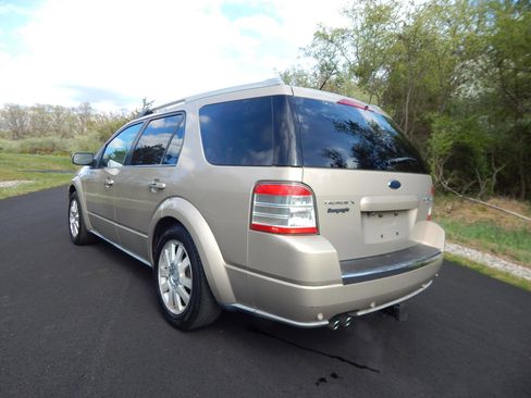 Used 2008 Ford Taurus X Limited AWD/4WD image 3
