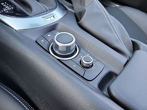 Used 2022 MAZDA MX-5 Miata RF Grand Touring image 23