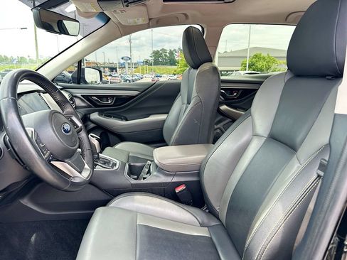 Used 2020 Subaru Outback Onyx Edition XT AWD/4WD image 8