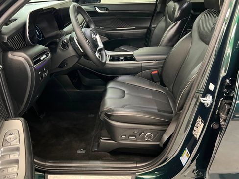 Used 2025 Hyundai Palisade Calligraphy image 17
