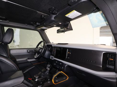 Used 2022 Ford Bronco Badlands w/ Sasquatch Package AWD/4WD image 28