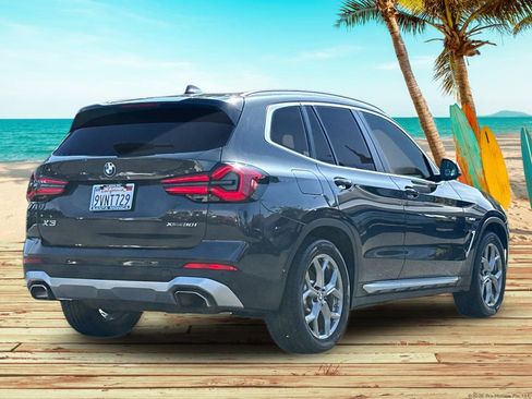 Used 2022 BMW X3 xDrive30i w/ Convenience Package AWD/4WD image 6