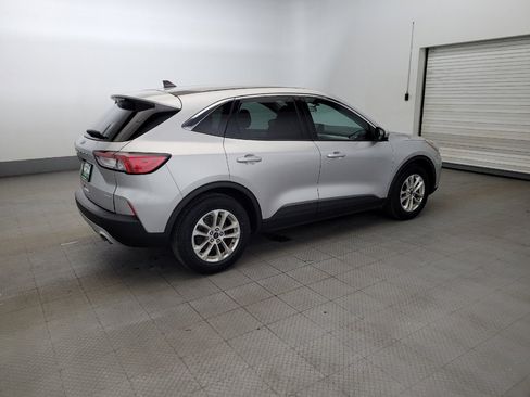 Used 2020 Ford Escape SE FWD image 10