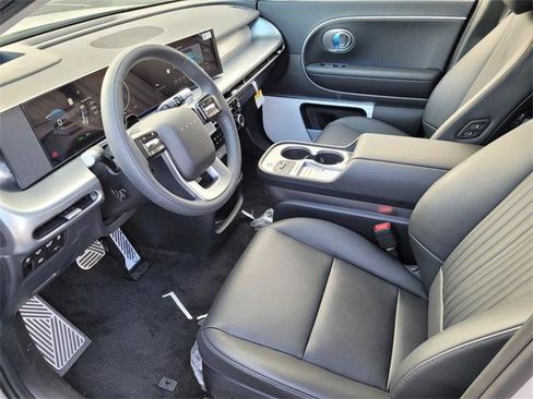 New 2026 Hyundai Ioniq 9 Calligraphy image 11