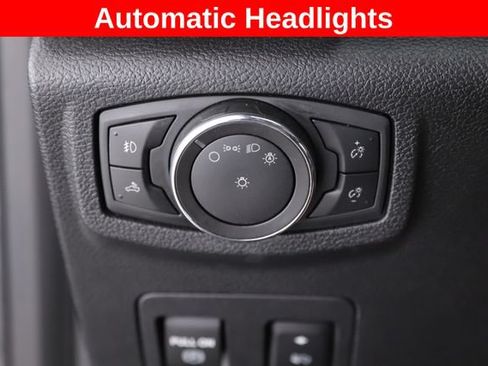 Used 2018 Ford F150 XLT w/ Equipment Group 302A Luxury AWD/4WD image 19