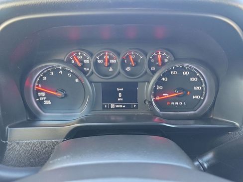 Used 2021 Chevrolet Silverado 1500 Custom image 12