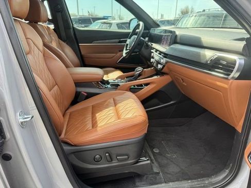 Used 2025 Kia Telluride SX Prestige X-Line image 15