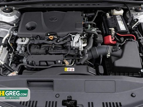 Used 2020 Toyota Camry SE FWD image 15