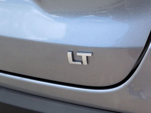 Used 2024 Chevrolet Trax LT w/ Driver Confidence Package FWD image 7