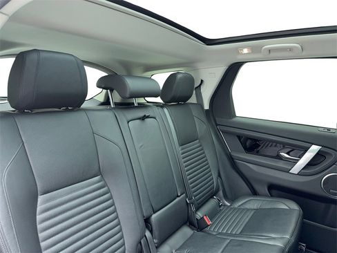 Used 2022 Land Rover Discovery Sport S image 51